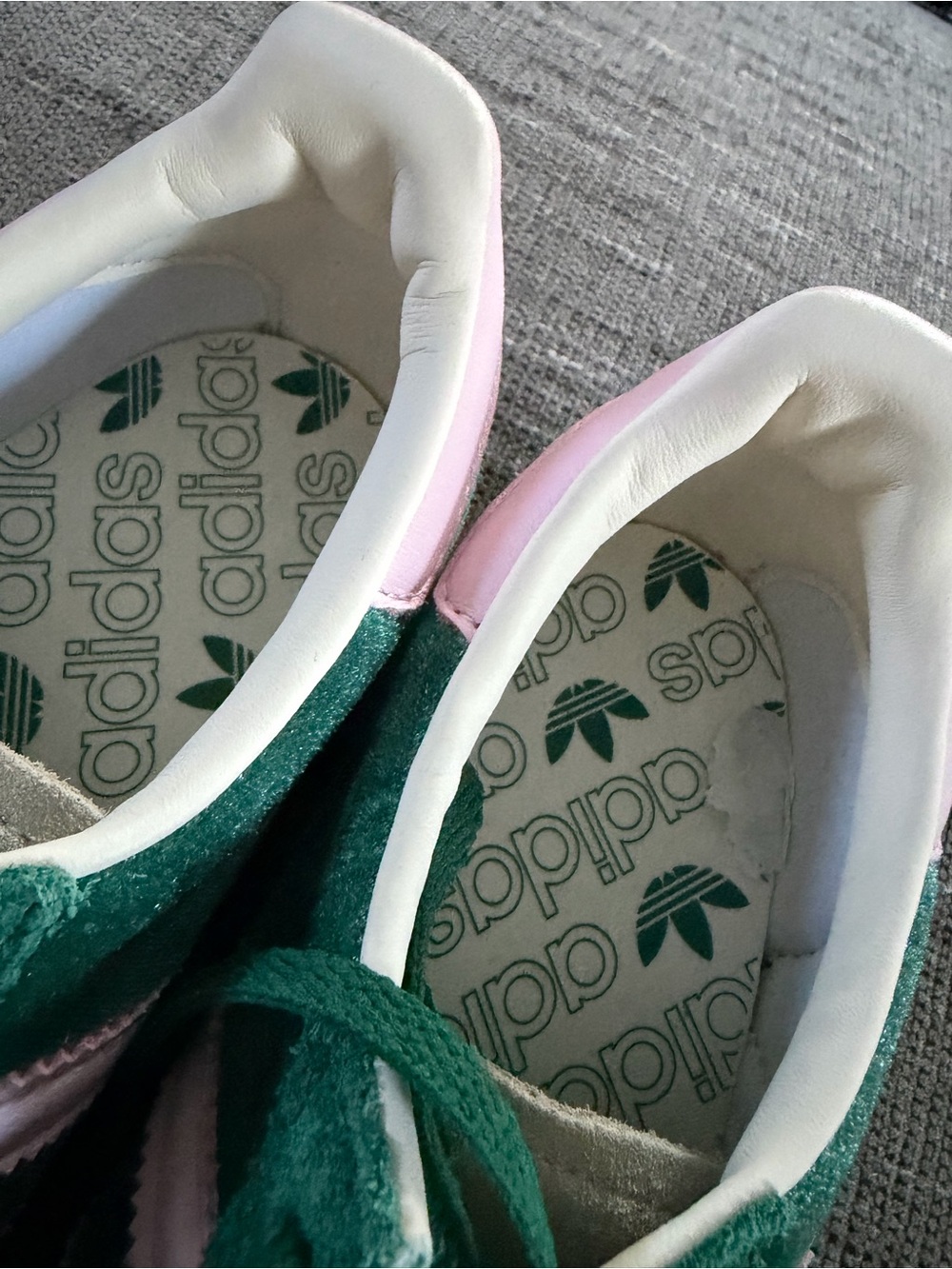 Adidas Handball Spezial in Collegiate Green & Pink Sneakers Womens 7.5 - Picture 5 of 7